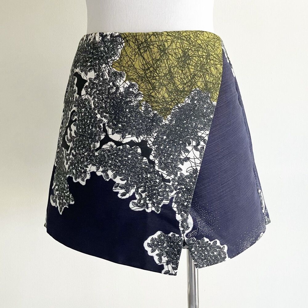 Topshop Asymmetrical Skort Size 4 Navy Blue Leaf Abstract Print Pattern